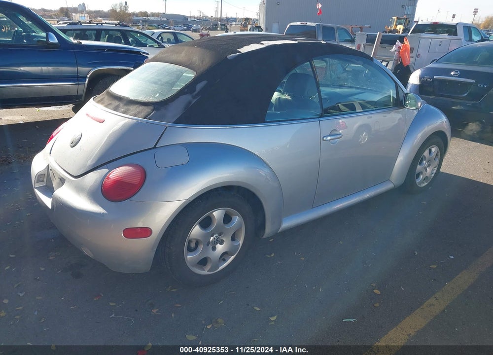 2003 VOLKSWAGEN NEW BEETLE GLS VIN: 3VWCK21Y23M302847