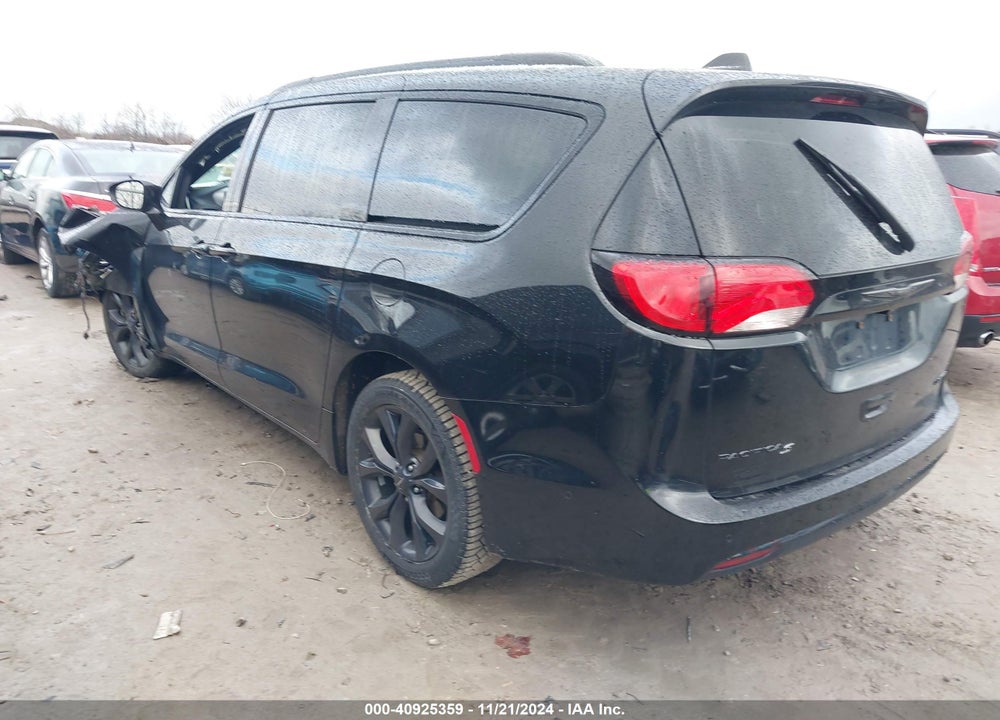 2019 CHRYSLER PACIFICA LIMITED VIN: 2C4RC1GG0KR522465