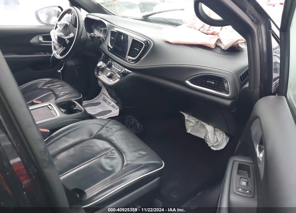 2019 CHRYSLER PACIFICA LIMITED VIN: 2C4RC1GG0KR522465