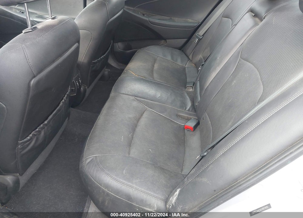 2014 HYUNDAI SONATA LIMITED VIN: 5NPEC4AC4EH907695