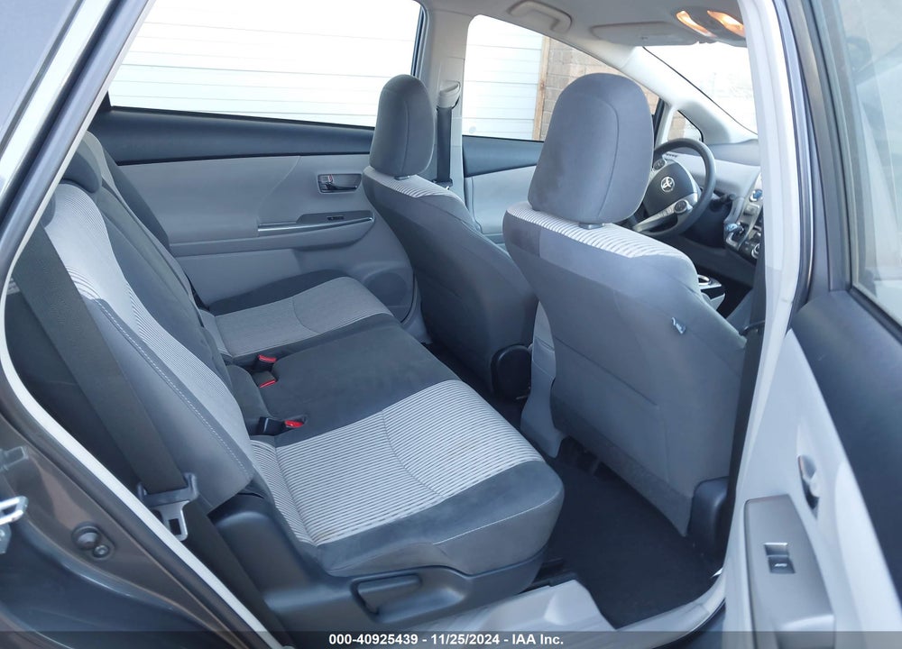 2015 TOYOTA PRIUS V THREE VIN: JTDZN3EU0FJ018782
