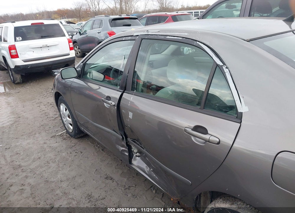 2007 TOYOTA COROLLA LE VIN: 1NXBR32E17Z839520