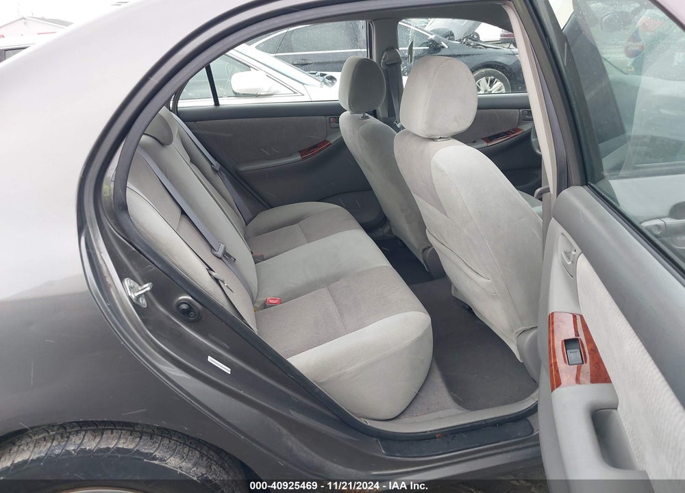 2007 TOYOTA COROLLA LE VIN: 1NXBR32E17Z839520