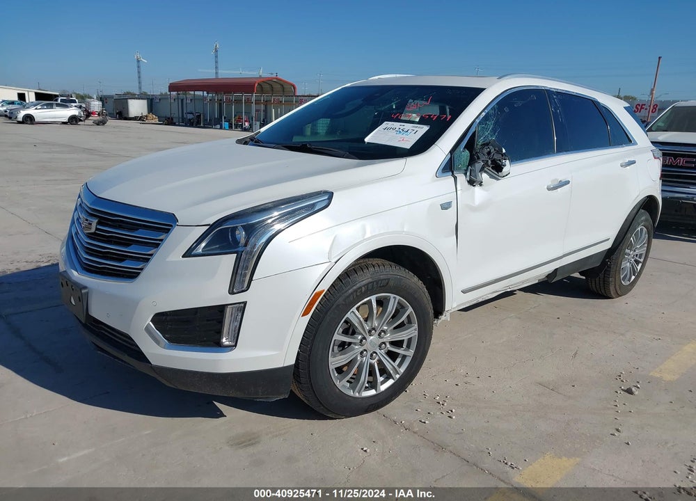 2017 CADILLAC XT5 LUXURY VIN: 1GYKNBRSXHZ190093