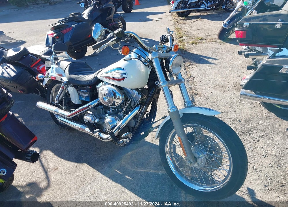 2006 HARLEY-DAVIDSON FXDI35 VIN: 1HD1GW1156K306293