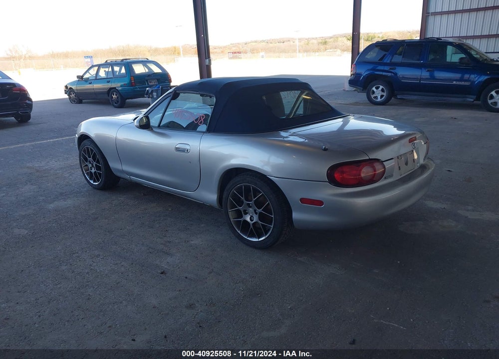 2004 MAZDA MX-5 MIATA CLOTH VIN: JM1NB353740402186