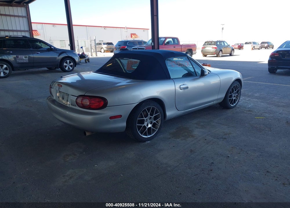 2004 MAZDA MX-5 MIATA CLOTH VIN: JM1NB353740402186