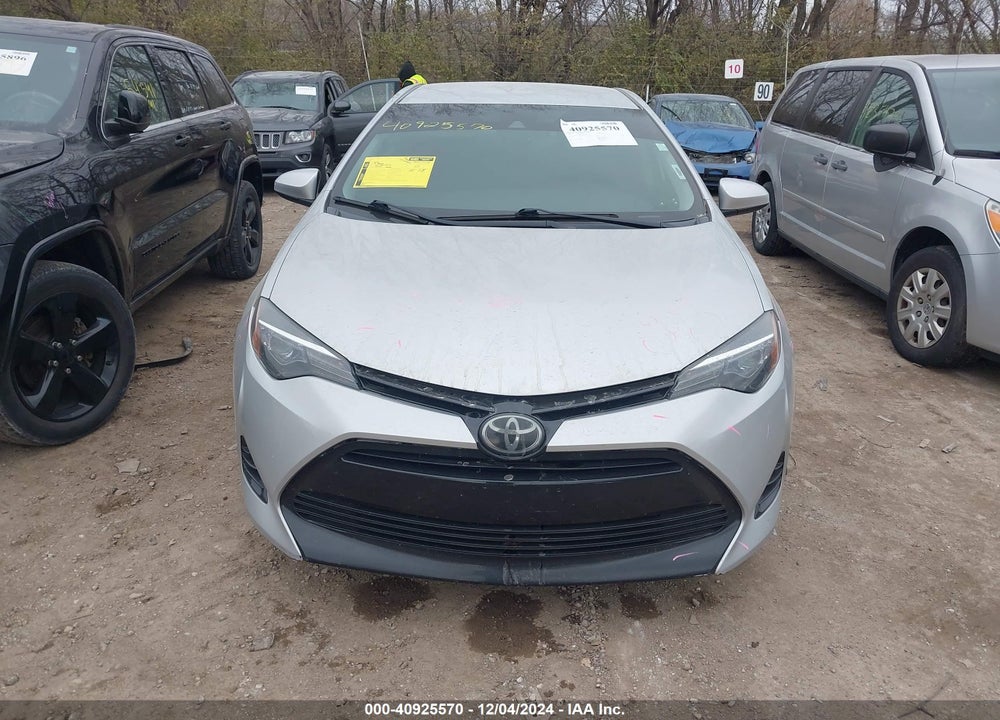 2017 TOYOTA COROLLA LE VIN: 5YFBURHE4HP656172