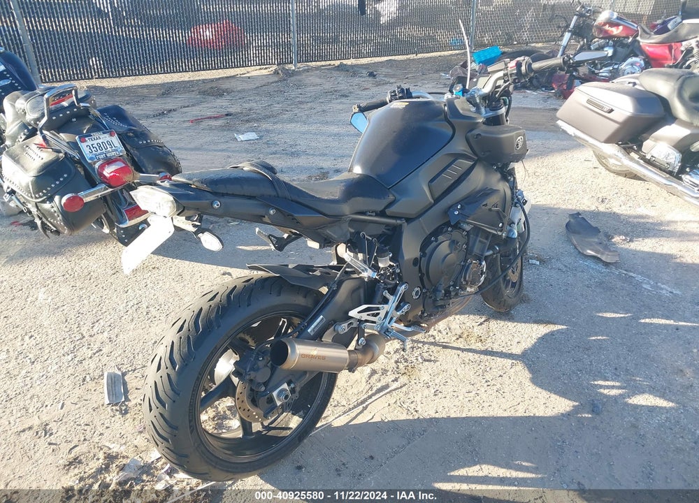 2021 YAMAHA MTN1000 VIN: JYARN48E1MA003842