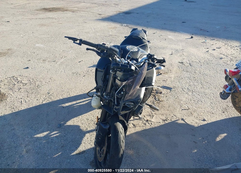2021 YAMAHA MTN1000 VIN: JYARN48E1MA003842
