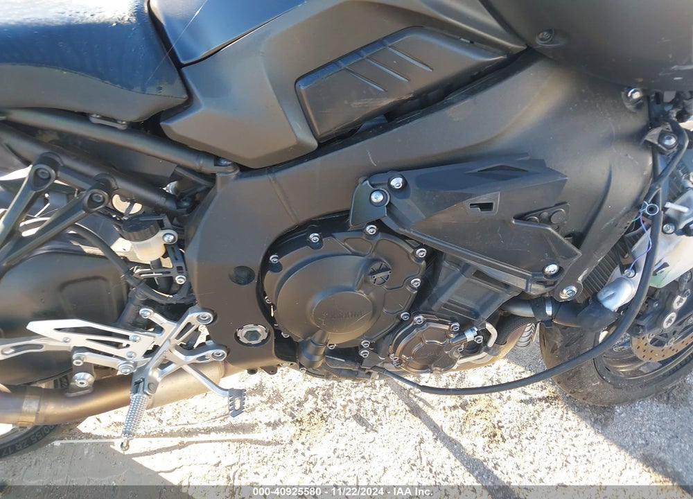 2021 YAMAHA MTN1000 VIN: JYARN48E1MA003842