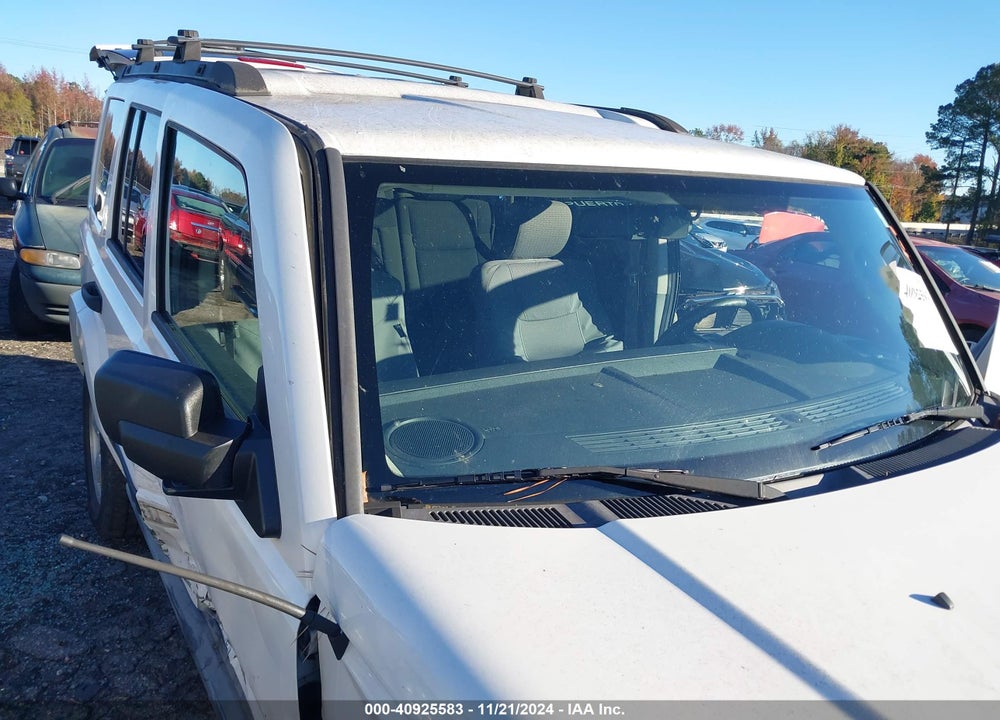 2006 JEEP COMMANDER VIN: 1J8HH48K26C206641