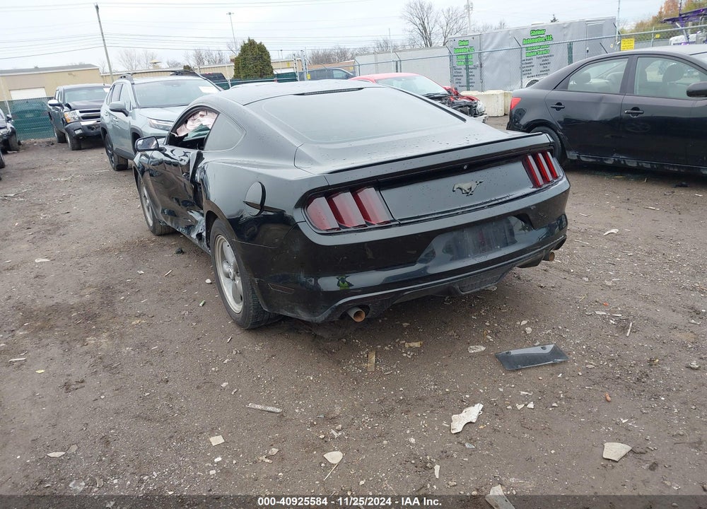 2015 FORD MUSTANG VIN: 1FA6P8AM2F5377551