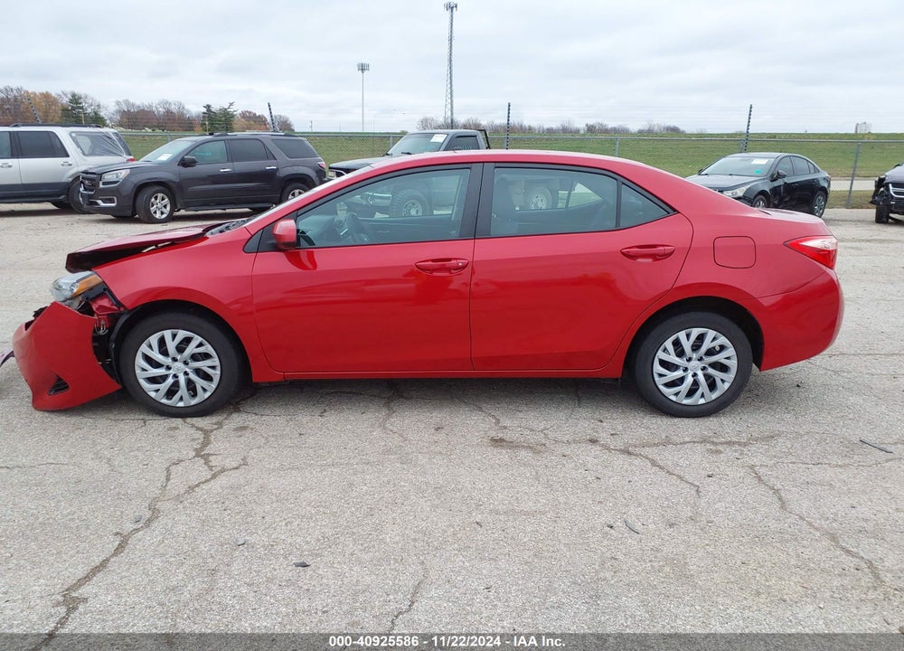 2017 TOYOTA COROLLA LE VIN: 5YFBURHE9HP634412