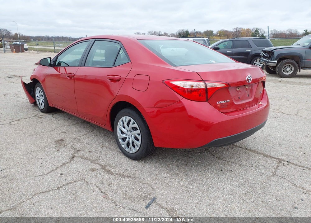 2017 TOYOTA COROLLA LE VIN: 5YFBURHE9HP634412