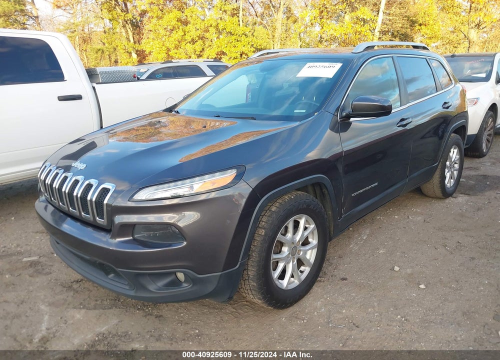 2015 JEEP CHEROKEE LATITUDE VIN: 1C4PJLCB0FW611470