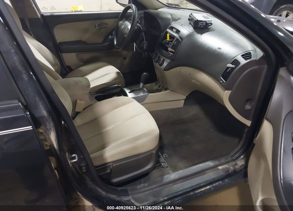 2009 HYUNDAI ELANTRA GLS VIN: KMHDU46DX9U689392