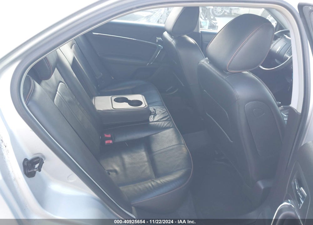 2010 LINCOLN MKZ VIN: 3LNHL2GC5AR657329