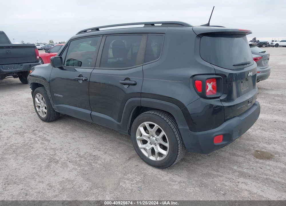 2018 JEEP RENEGADE LATITUDE FWD VIN: ZACCJABB0JPJ07217