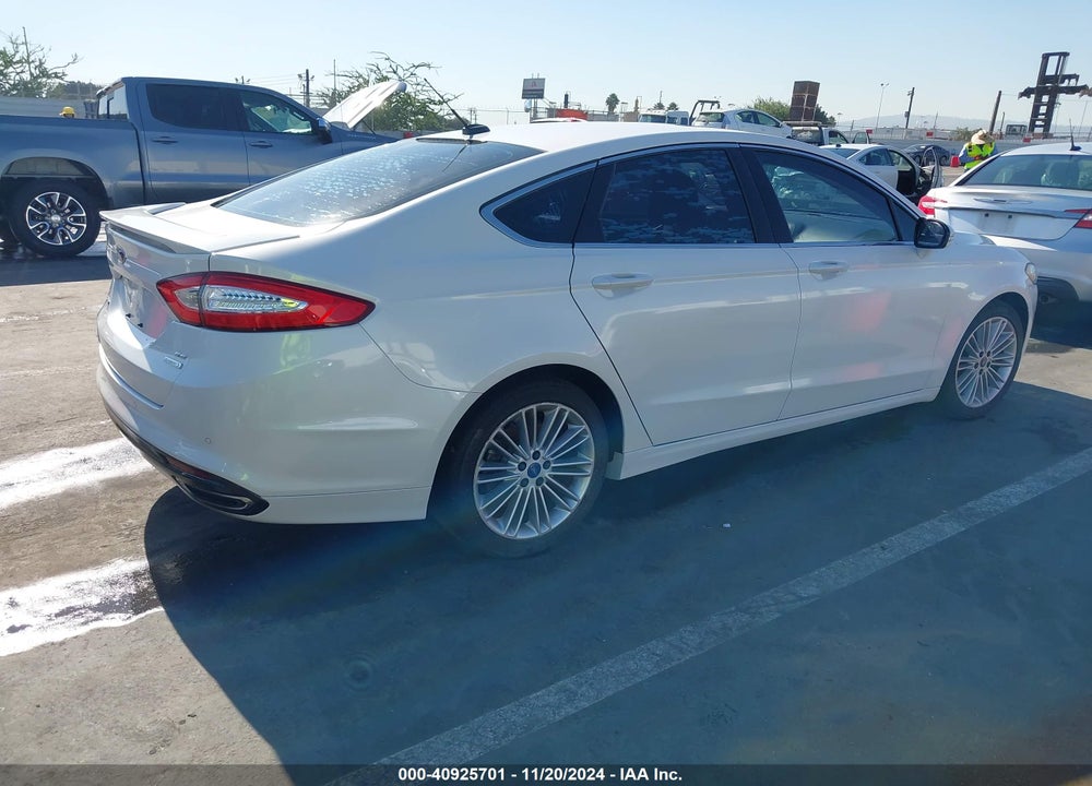 2014 FORD FUSION SE VIN: 3FA6P0H9XER103304