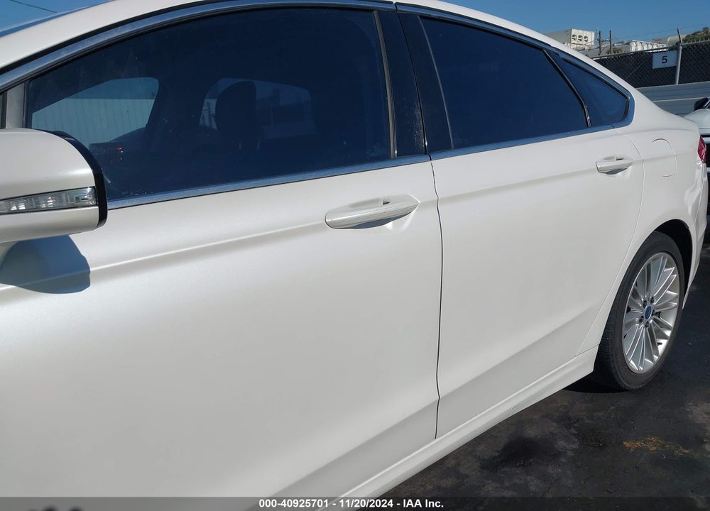 2014 FORD FUSION SE VIN: 3FA6P0H9XER103304