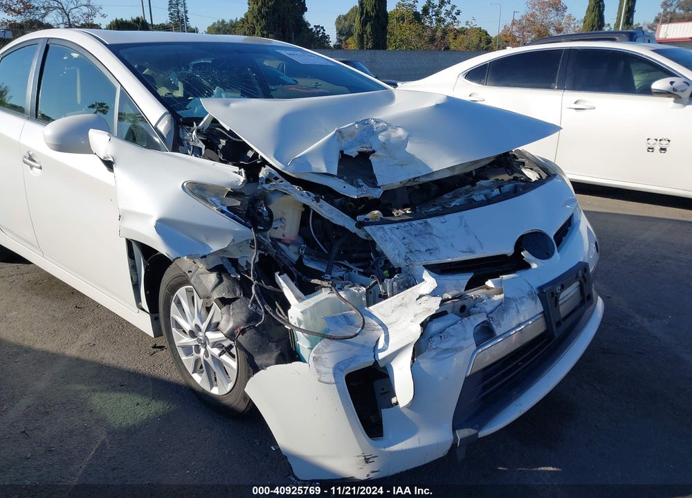 2014 TOYOTA PRIUS PLUG-IN VIN: JTDKN3DP2E3056210
