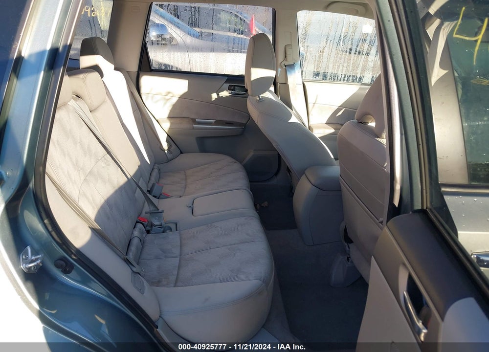 2010 SUBARU FORESTER 2.5X PREMIUM VIN: JF2SH6CC3AH770529