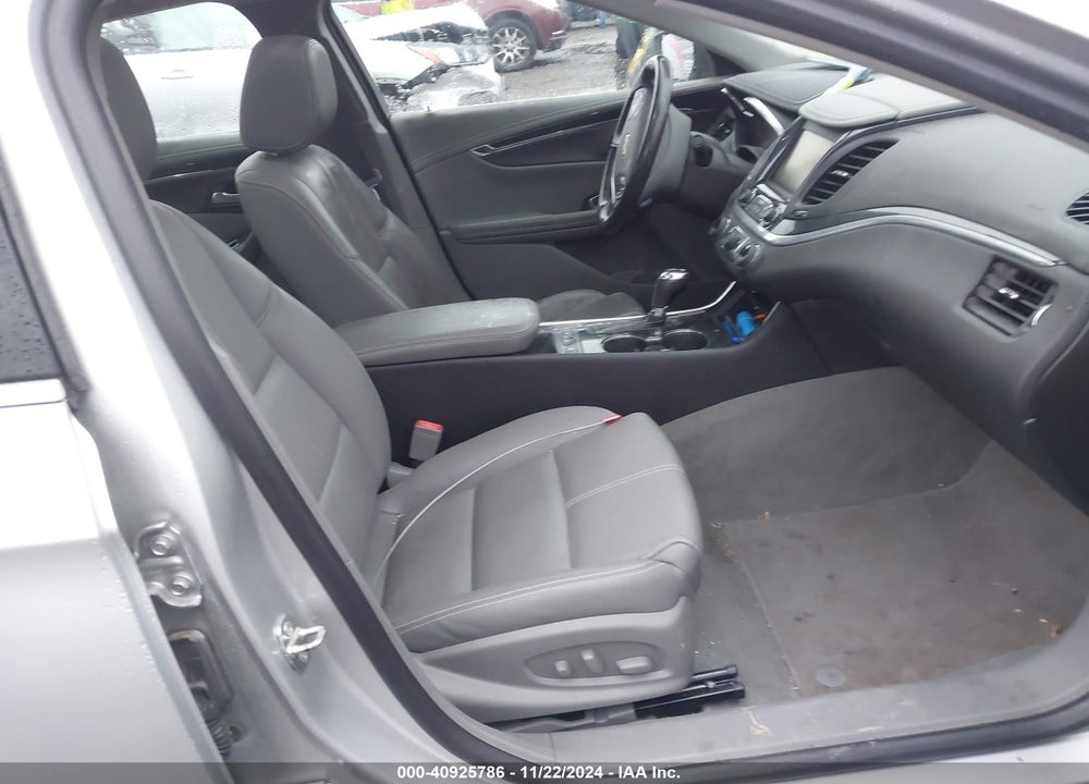 2019 CHEVROLET IMPALA LT VIN: 2G11Z5S30K9148956