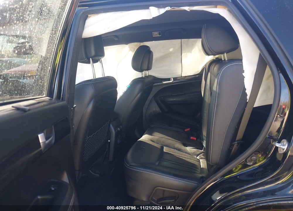 2014 KIA SORENTO LIMITED V6 VIN: 5XYKW4A70EG443924
