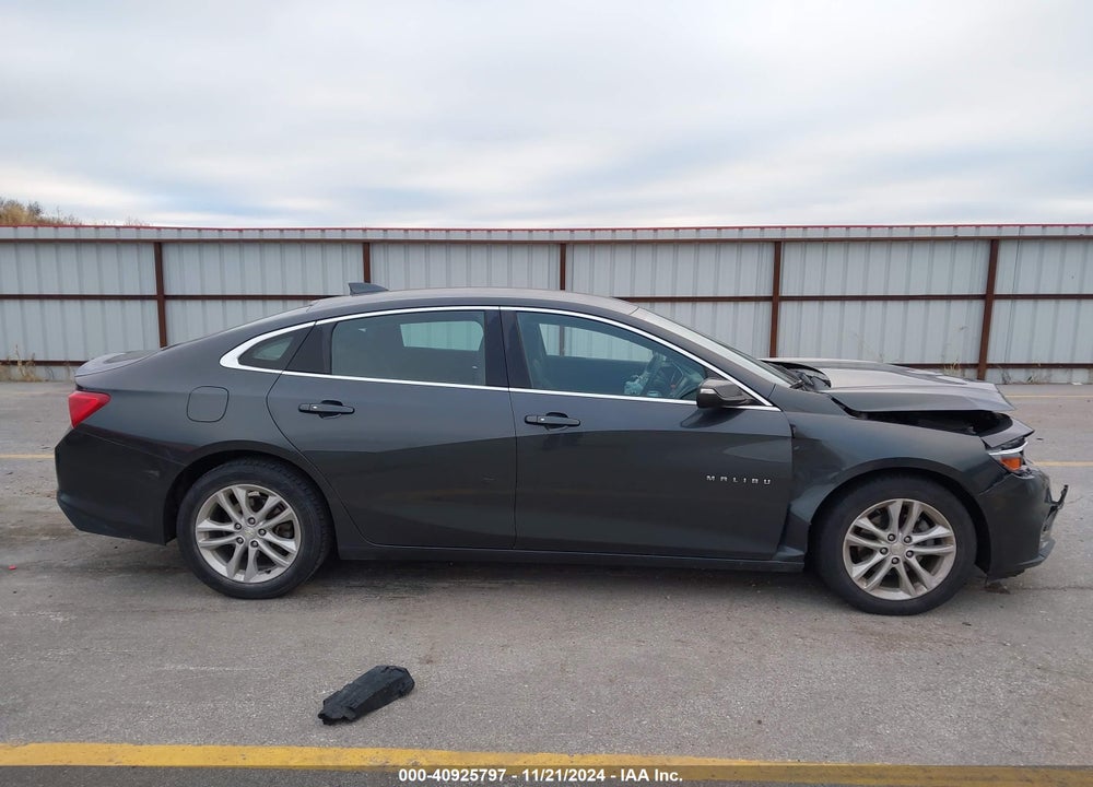 2017 CHEVROLET MALIBU 1LT VIN: 1G1ZE5ST4HF200765
