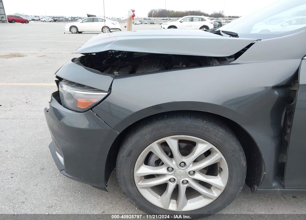 2017 CHEVROLET MALIBU 1LT VIN: 1G1ZE5ST4HF200765