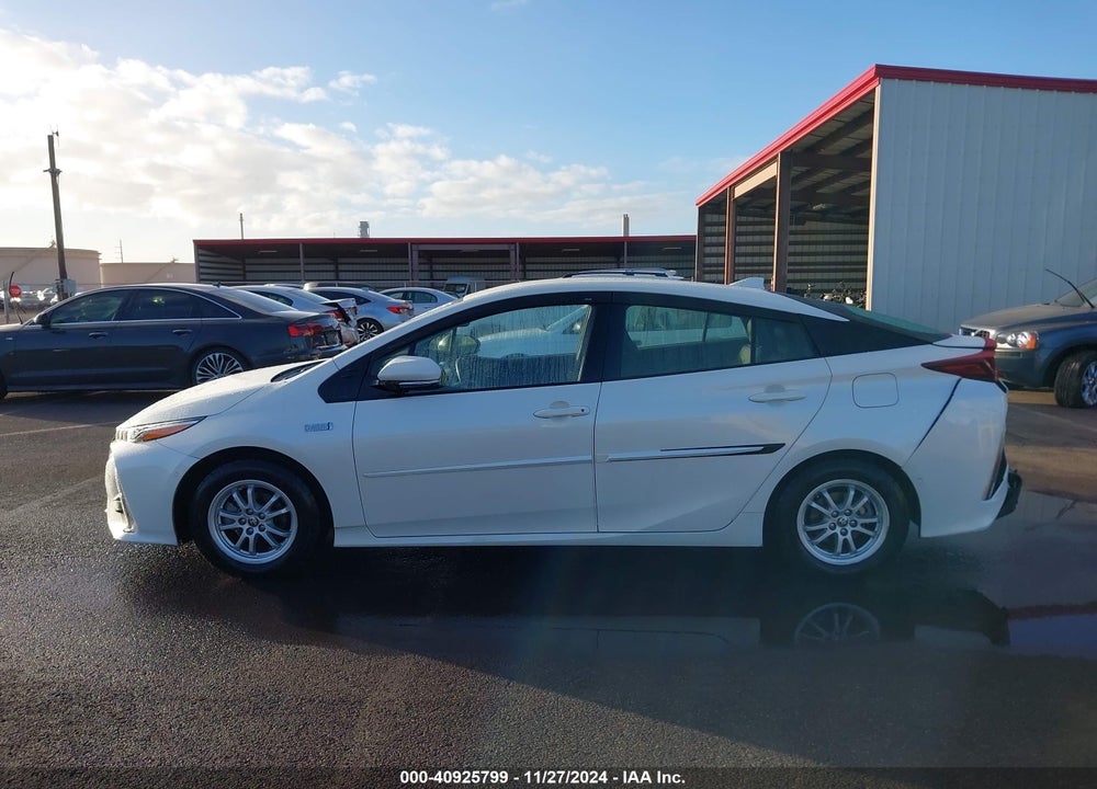 2017 TOYOTA PRIUS PRIME ADVANCED/PLUS/PREMIUM VIN: JTDKARFP0H3038062