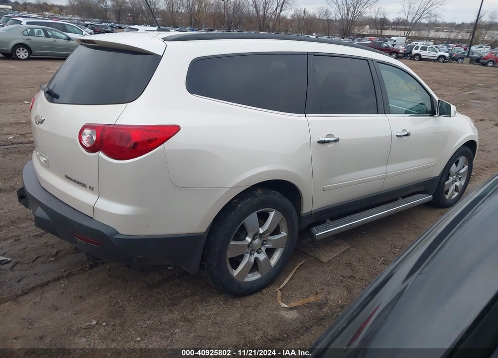 2011 CHEVROLET TRAVERSE 2LT VIN: 1GNKVJED4BJ335813