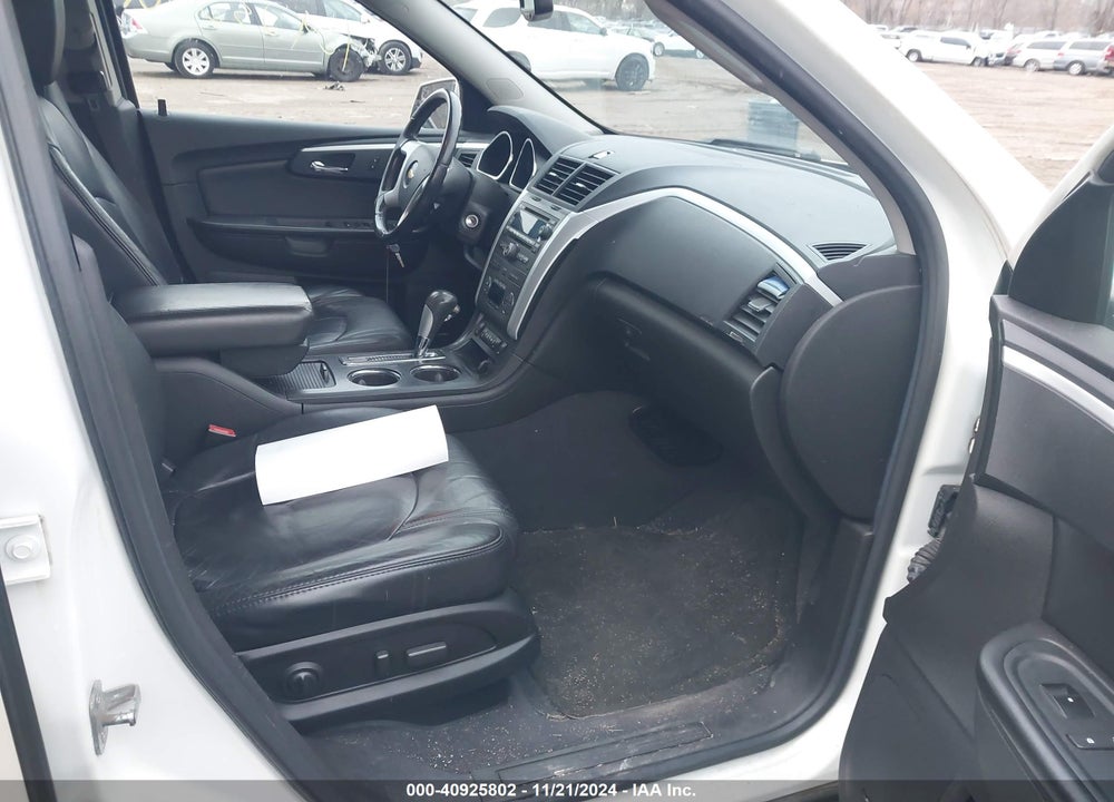 2011 CHEVROLET TRAVERSE 2LT VIN: 1GNKVJED4BJ335813