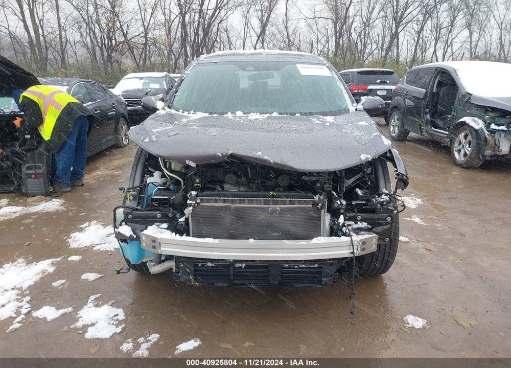 2018 HONDA CR-V EX VIN: 7FARW2H52JE032375