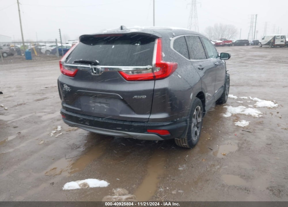 2018 HONDA CR-V EX VIN: 7FARW2H52JE032375