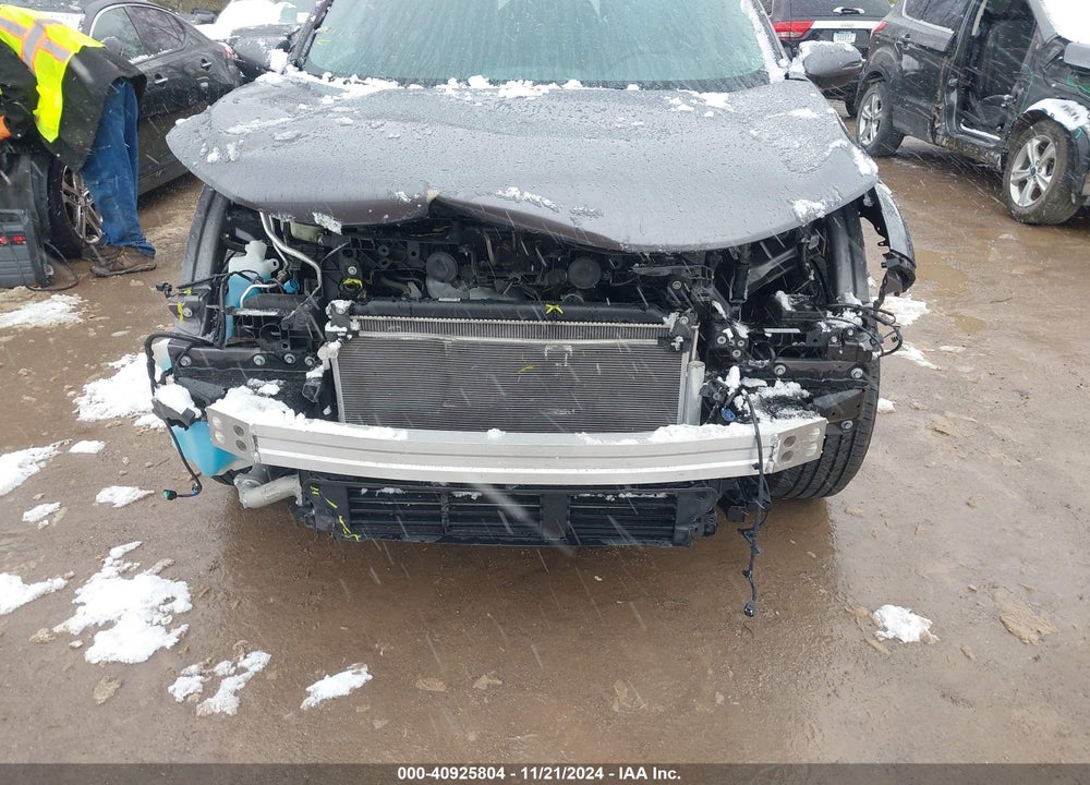 2018 HONDA CR-V EX VIN: 7FARW2H52JE032375