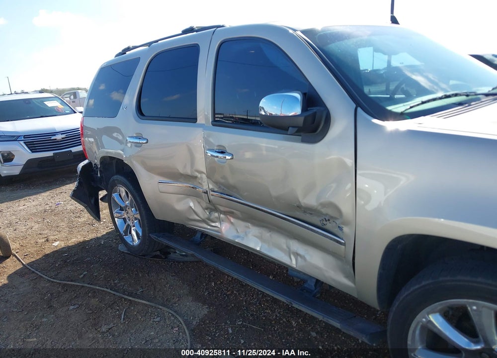 2013 CHEVROLET TAHOE LTZ VIN: 1GNSCCE0XDR369743