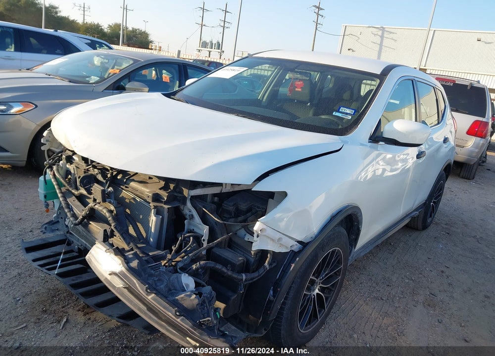 2017 NISSAN ROGUE S VIN: 5N1AT2MT8HC835300