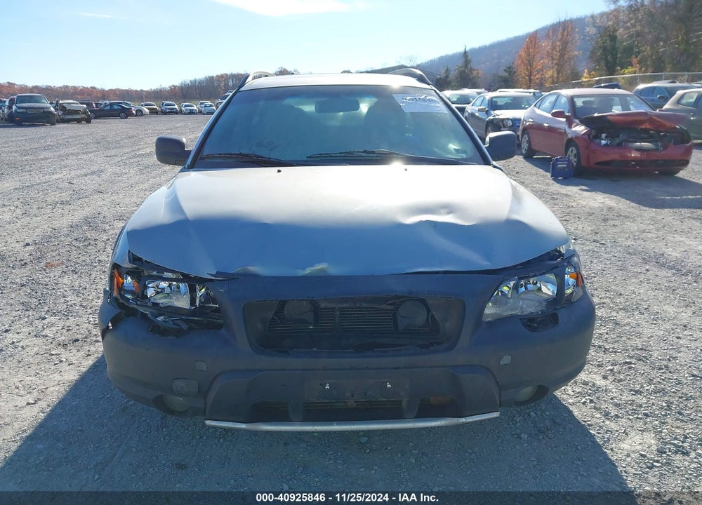 2002 VOLVO V70 XC VIN: YV1SZ58D521071656