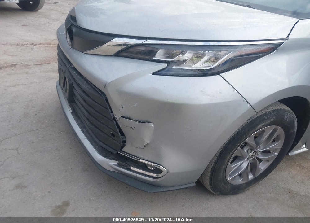 2023 TOYOTA SIENNA XLE VIN: 5TDYSKFC9PS090721