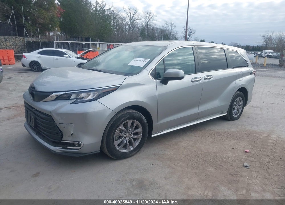 2023 TOYOTA SIENNA XLE VIN: 5TDYSKFC9PS090721
