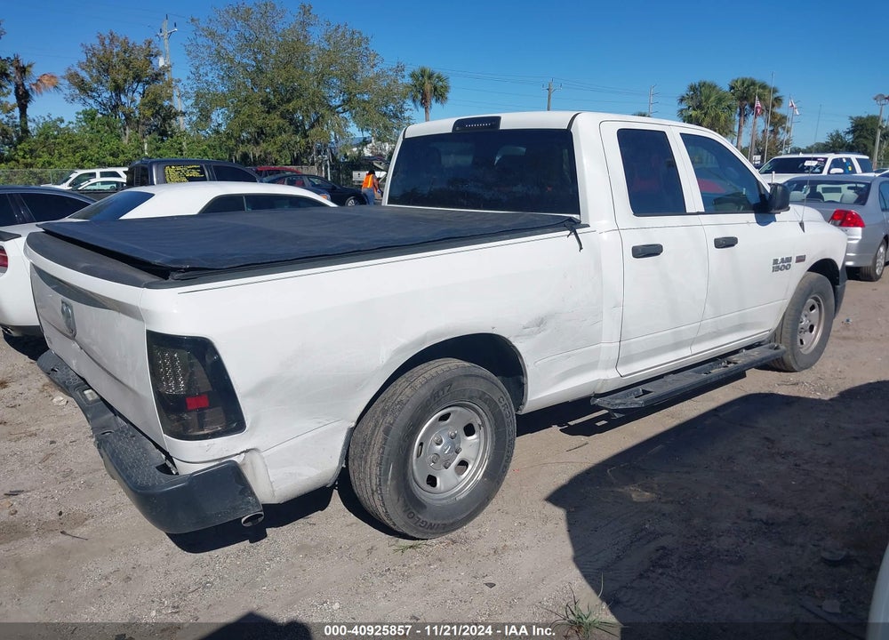 2018 RAM 1500 TRADESMAN 4X2 6'4 BOX VIN: 1C6RR6FT4JS211040
