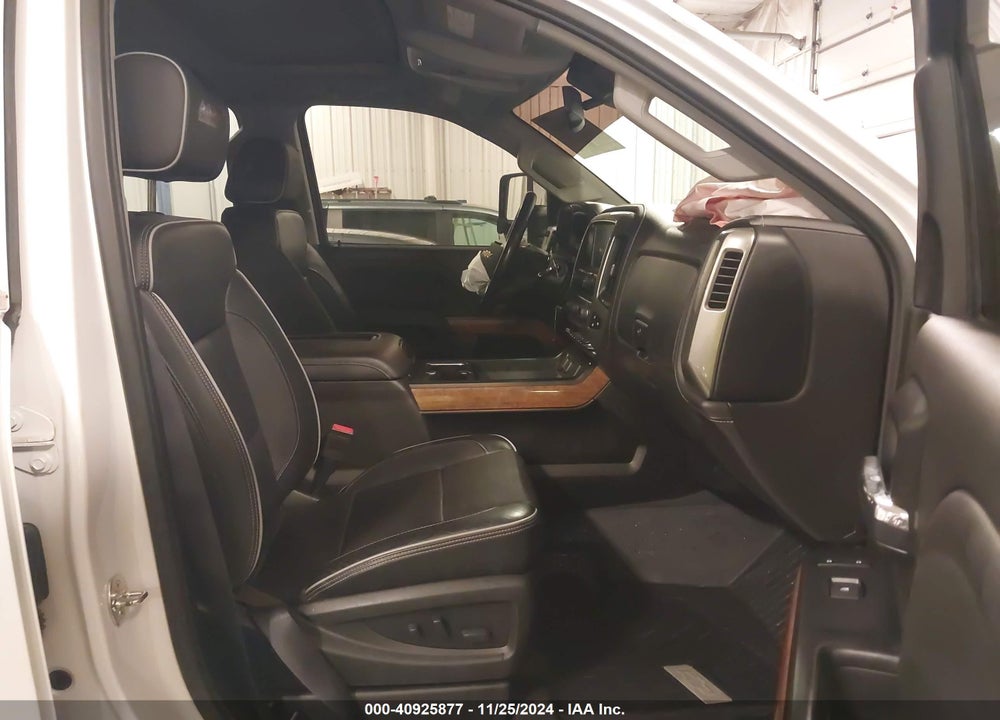 2019 CHEVROLET SILVERADO 2500HD HIGH COUNTRY VIN: 1GC1KUEYXKF146975