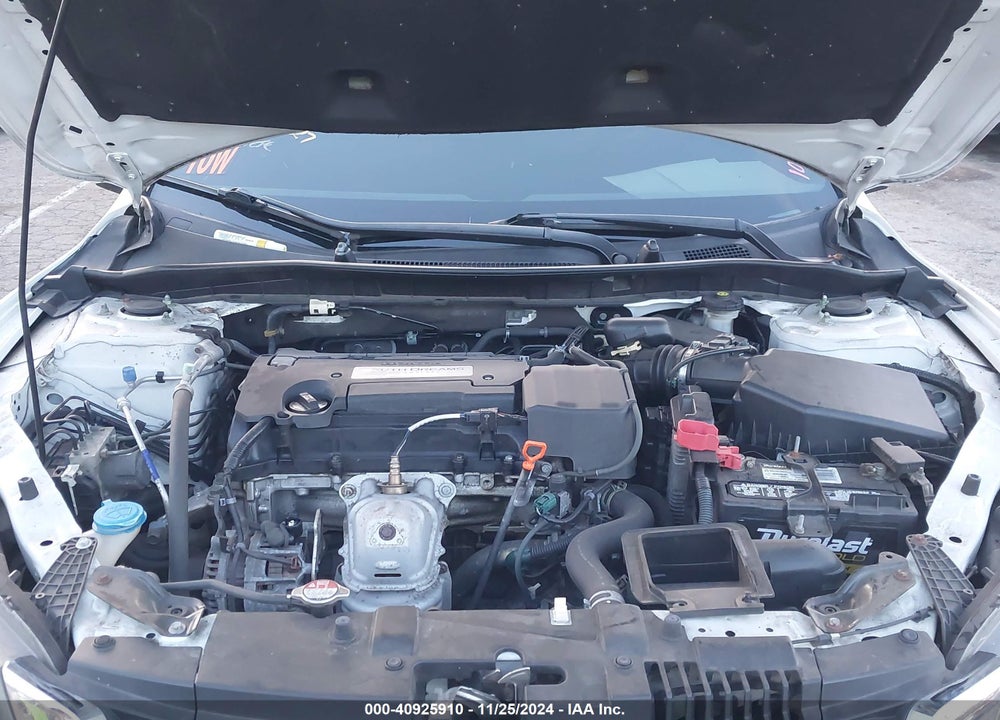 2015 HONDA ACCORD LX VIN: 1HGCR2F34FA158751