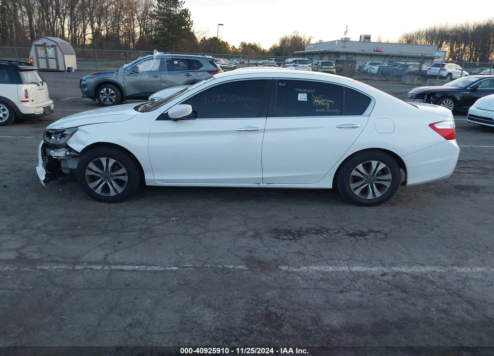 2015 HONDA ACCORD LX VIN: 1HGCR2F34FA158751