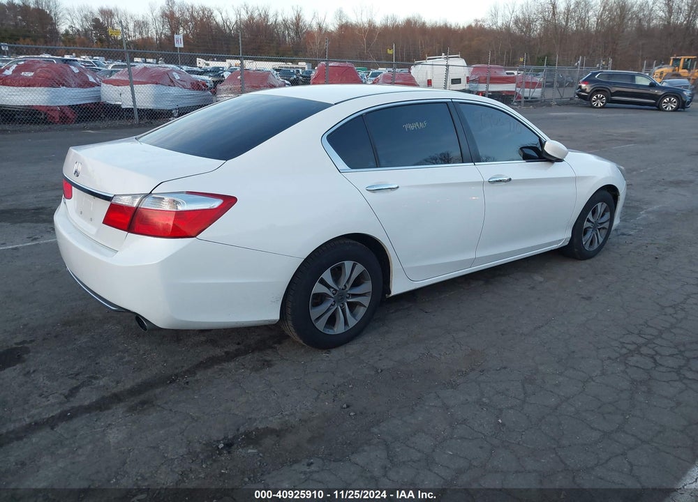 2015 HONDA ACCORD LX VIN: 1HGCR2F34FA158751