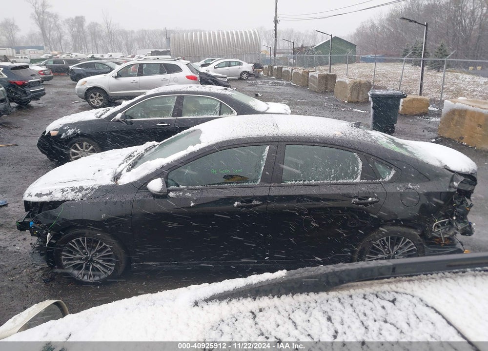2023 KIA FORTE VIN: 3KPF54AD9PE660267