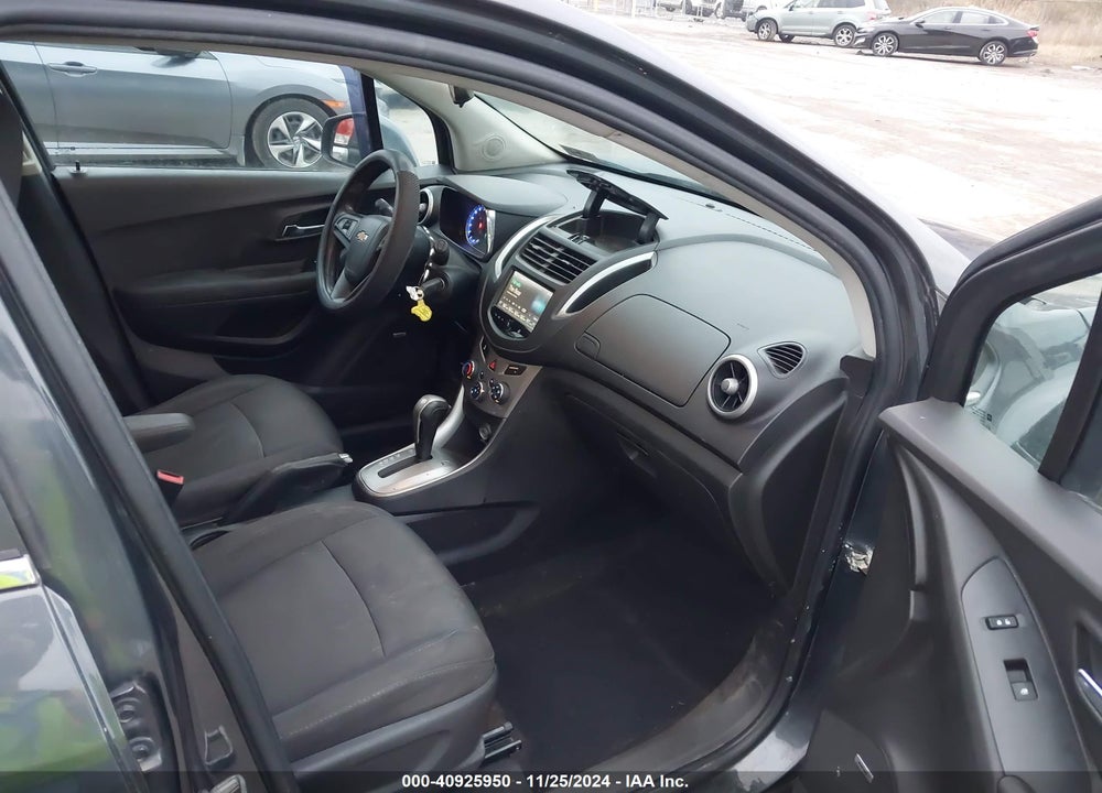 2016 CHEVROLET TRAX LT VIN: 3GNCJPSB4GL158573