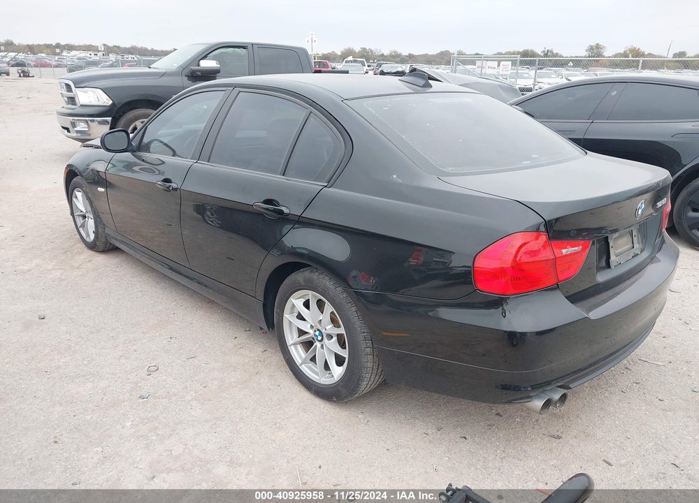 2010 BMW 328I VIN: WBAPH7G55ANM53954